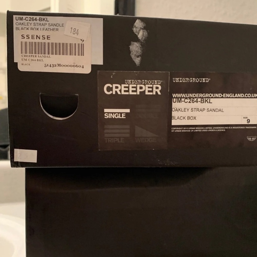 OAKLEY PLATFORM STRAP SANDALS